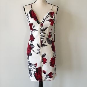 New w/tags White/ Red Rose Dress, Size L